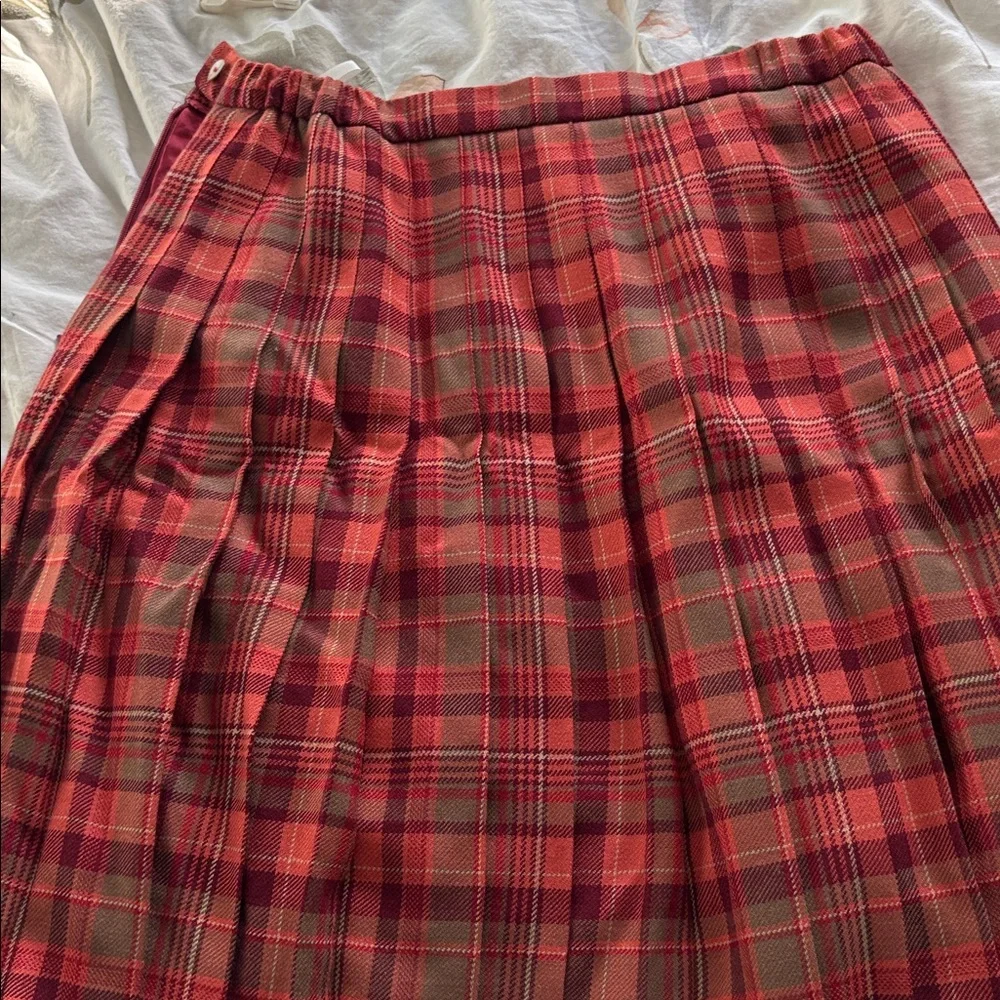 Cotswold Collections Red and Brown Plaid Skirt - Picture 4 of 4